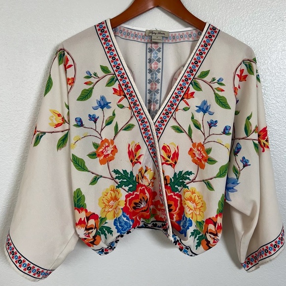 Flying Tomato Tops - Anthropologie Flying Tomato Floral Embroidered Top Medium